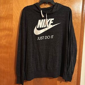 Women’s nike pullover with hood
